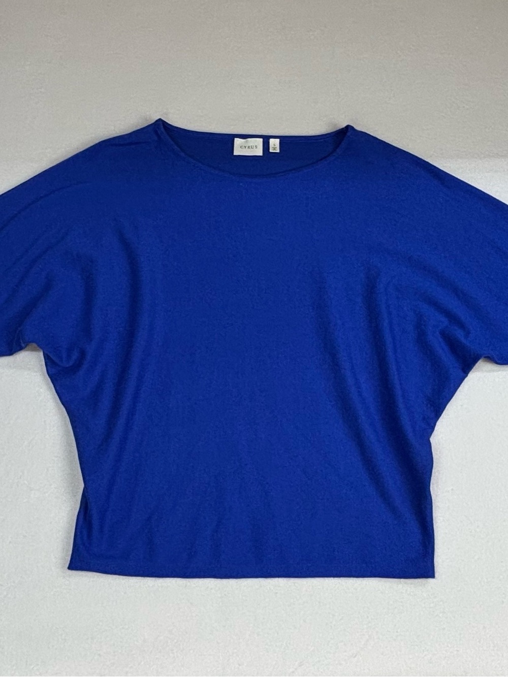 Cyrus Women's Electric Blue Short-Sleeve Boxy Tee